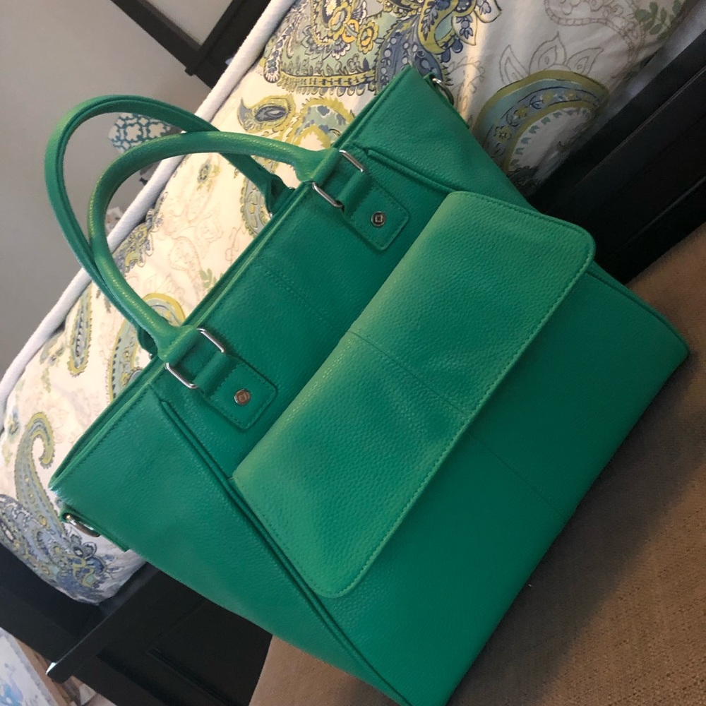 Thirty-one Diamond District Gatsby Green Handbag